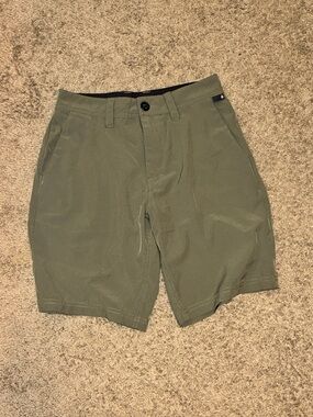 Volcom Men's Olive Utility Hybrid Shorts